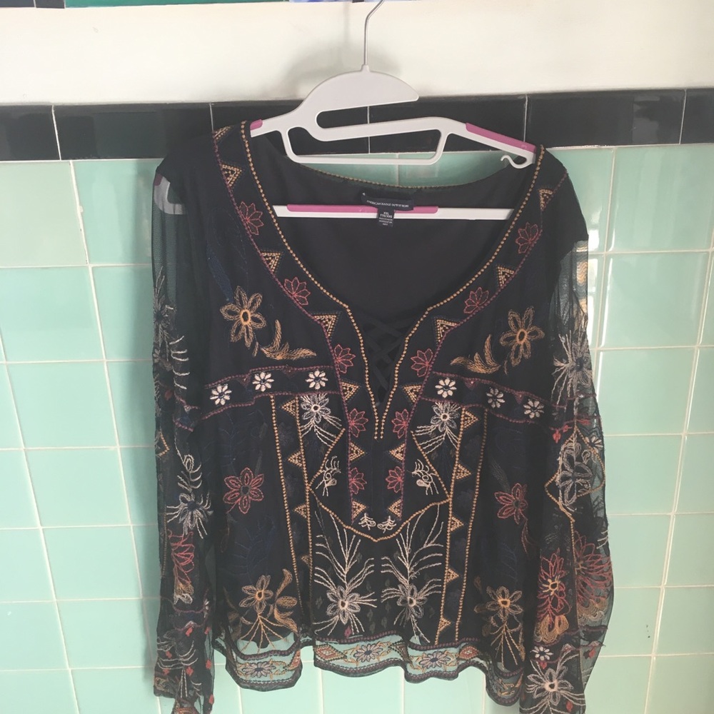 American Eagle Embroidered Top XXL